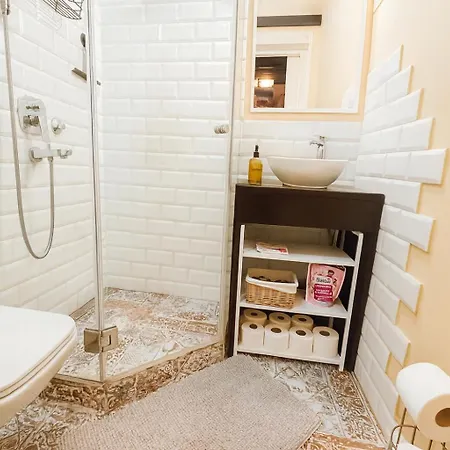 Art - Riverside Zemun Apartment Belgrade